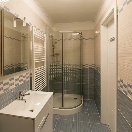 Kukoricza Hacienda بيت ضيافة 3*